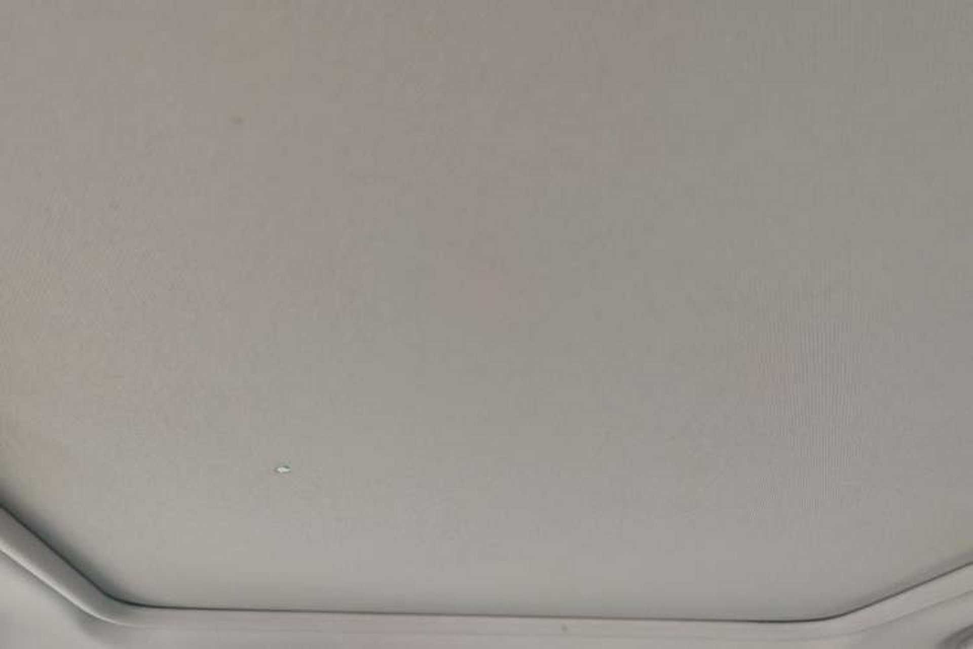 Used Honda Vezel 2015 1.8L CVT 2WD Luxury Model Headliner