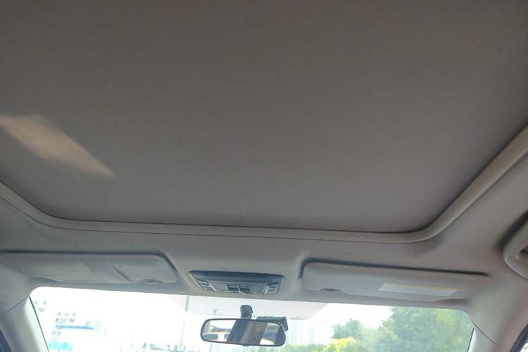 Used Honda Vezel  Headliner