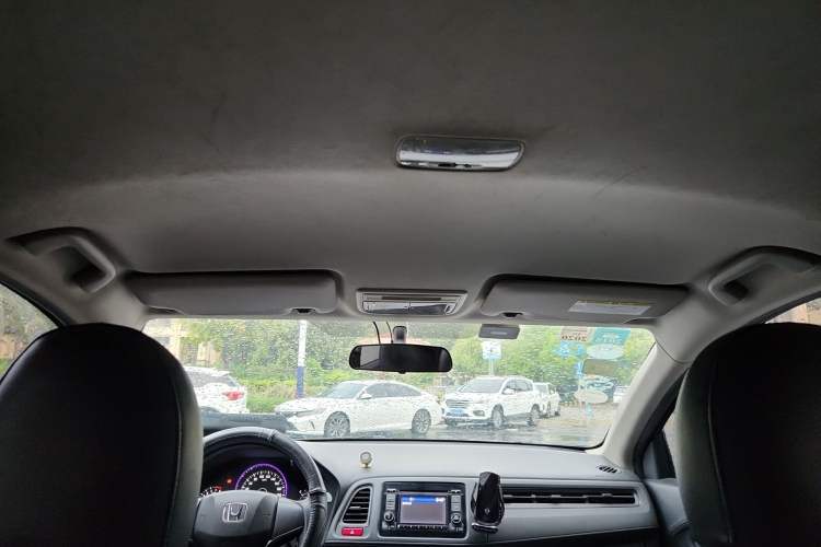 Used Honda Vezel 2015 1.5L CVT two-wheel drive Comfort trim Headliner