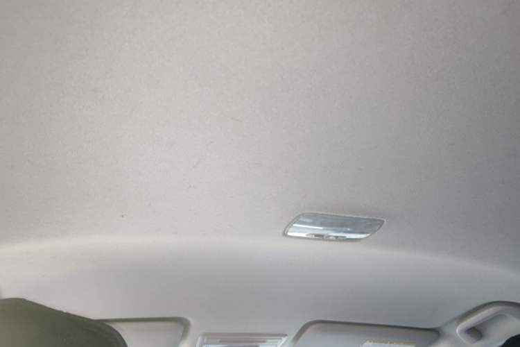 Used Honda Vezel 2015 1.5L CVT two-wheel drive Comfort trim Headliner