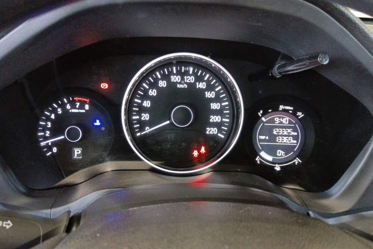 Used Honda Vezel 2015 1.5L CVT two-wheel drive Comfort trim Instrument Cluster