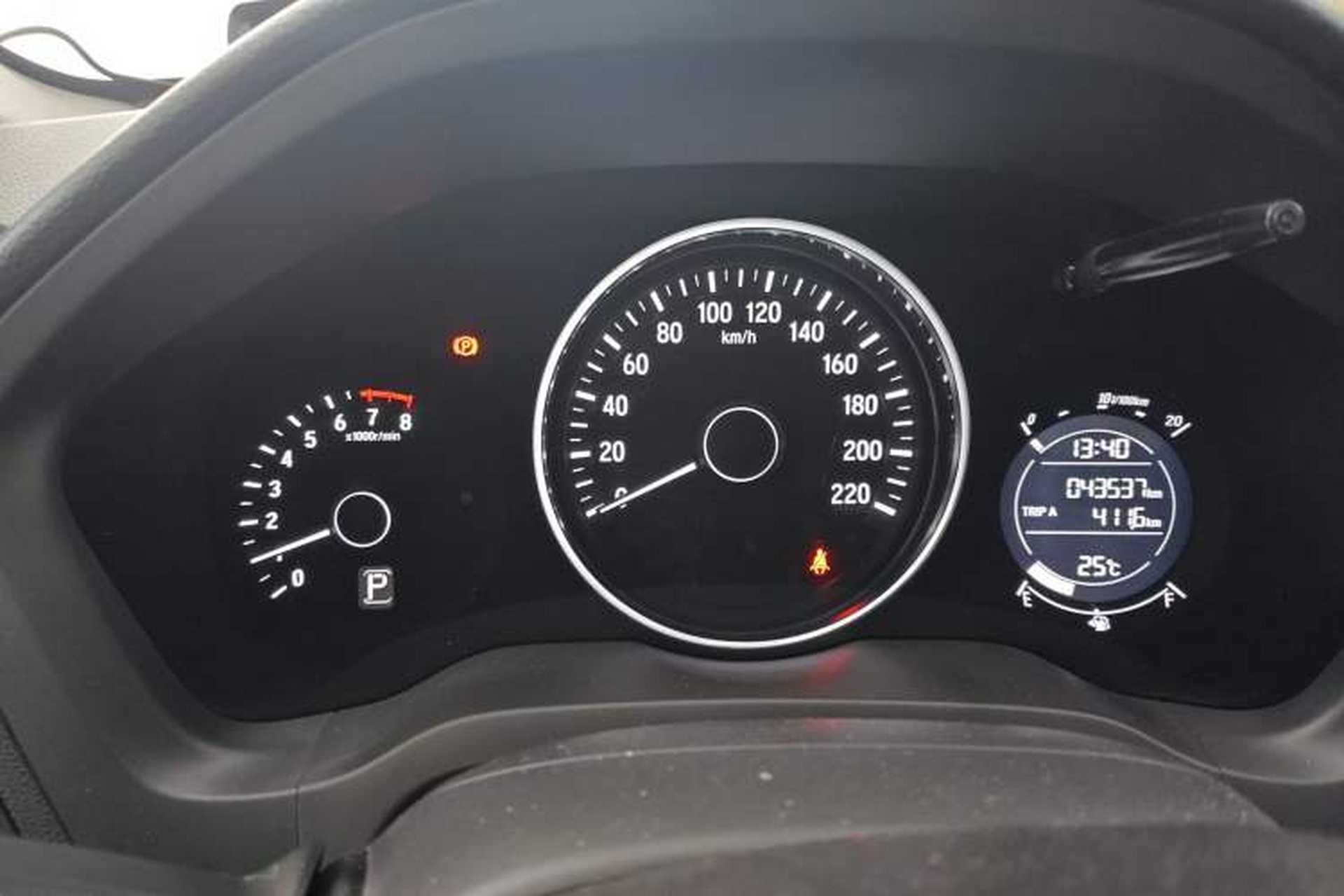 Used Honda Vezel 2015 1.5L CVT two-wheel drive Comfort trim Instrument Cluster