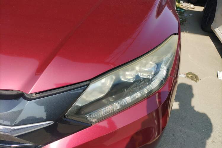 Used Honda Vezel 2015 1.8L CVT 2WD Luxury Model Left Front Headlight