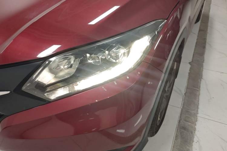 Used Honda Vezel 2015 1.8L CVT 2WD Luxury Model Left Front Headlight