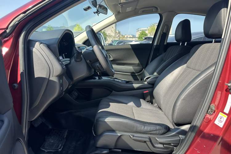 Used Honda Vezel 2015 1.8L CVT 2WD Elite Model Left Front Seat
