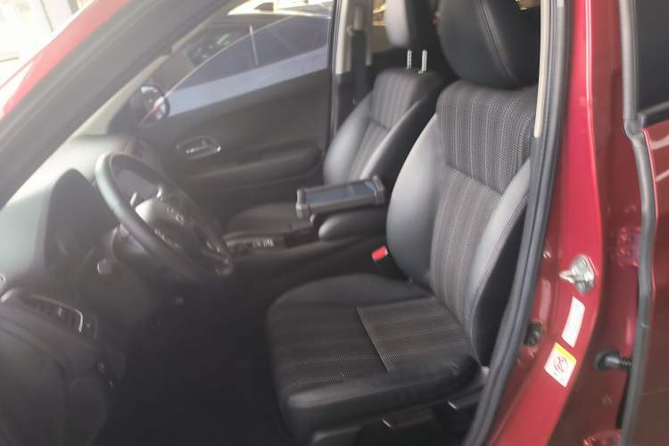 Used Honda Vezel 2015 1.8L CVT 2WD Luxury Model Left Front Seat
