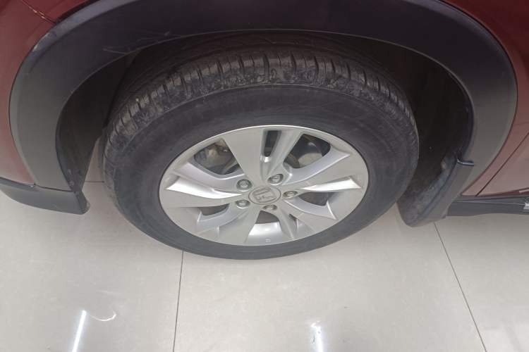 Used Honda Vezel 2015 1.8L CVT 2WD Elite Model Left Front Wheel Hub