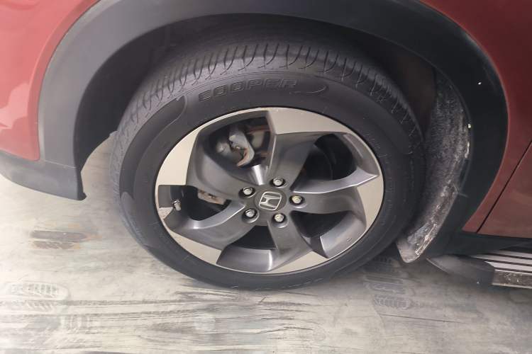 Used Honda Vezel 2015 1.8L CVT 2WD Luxury Model Left Front Wheel Hub