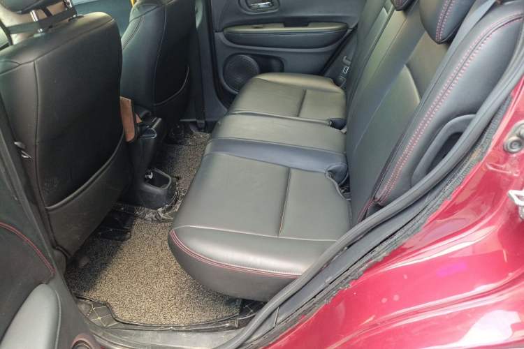 Used Honda Vezel 2015 1.5L CVT two-wheel drive Comfort trim Left Rear Seat