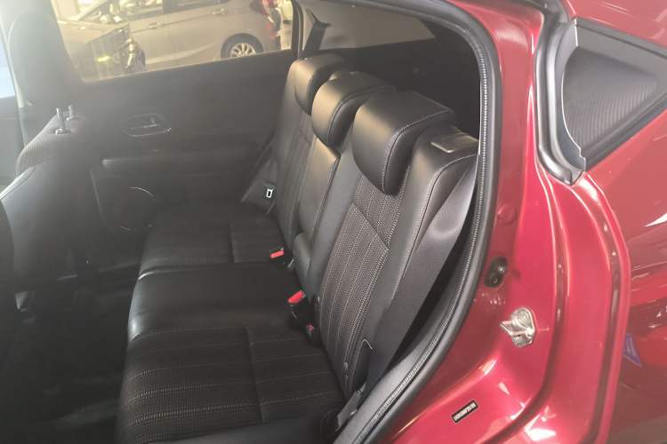 Used Honda Vezel 2015 1.8L CVT 2WD Luxury Model Left Rear Seat