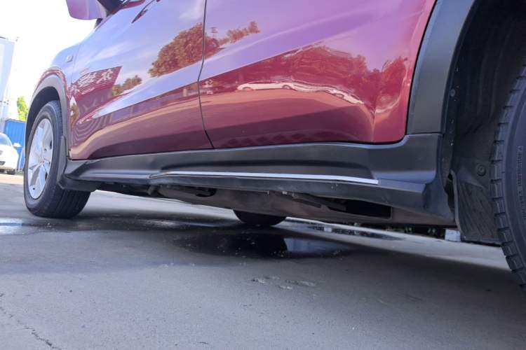 Used Honda Vezel 2015 1.5L CVT two-wheel drive Comfort trim Left Side Sill
