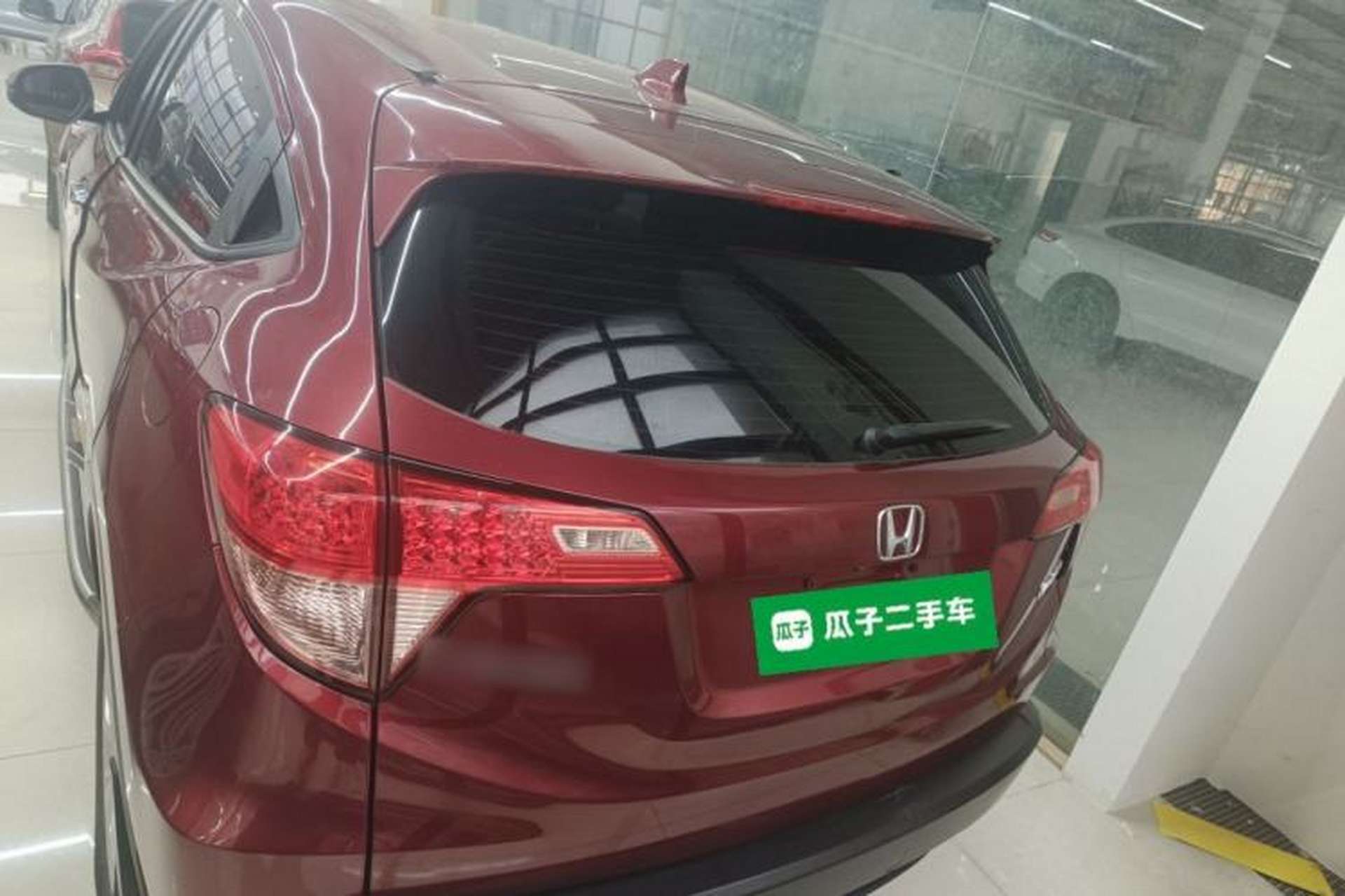 Used Honda Vezel 2015 1.8L CVT 2WD Elite Model Rear