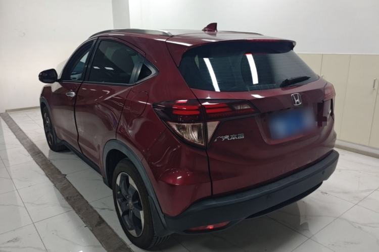 Used Honda Vezel 2015 1.8L CVT 2WD Luxury Model Rear Left 45 Deg