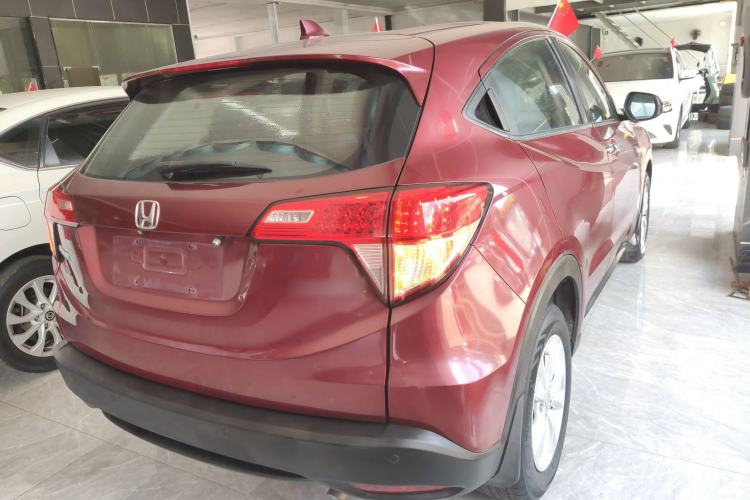 Used Honda Vezel 2015 1.5L CVT two-wheel drive Comfort trim Rear Right 45 Deg