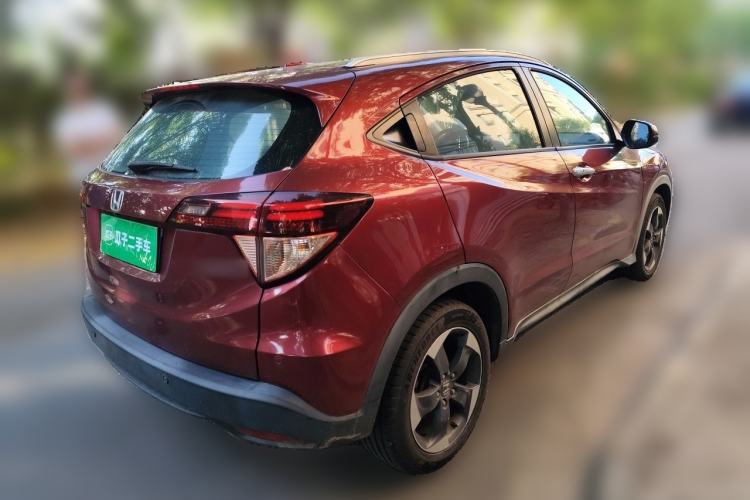 Used Honda Vezel 2015 1.8L CVT 2WD Luxury Model Rear Right 45 Deg