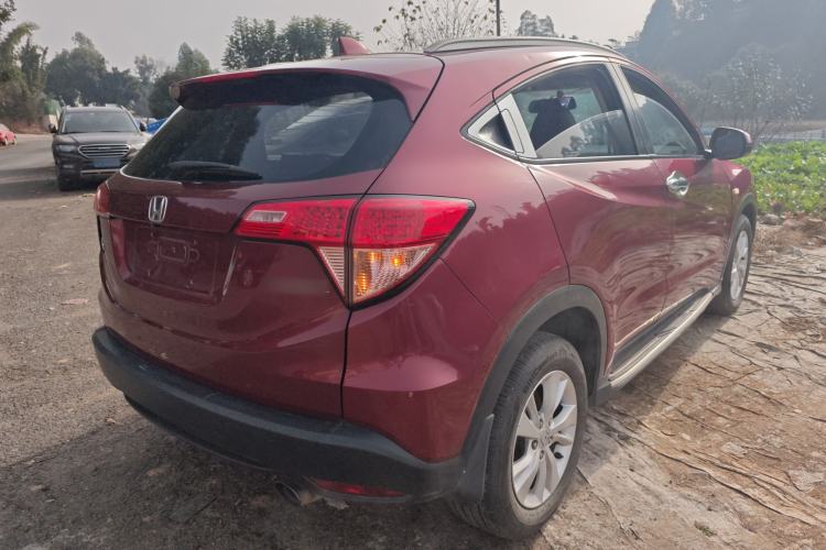 Used Honda Vezel 2015 1.5L CVT two-wheel drive Comfort trim Rear Right 45 Deg