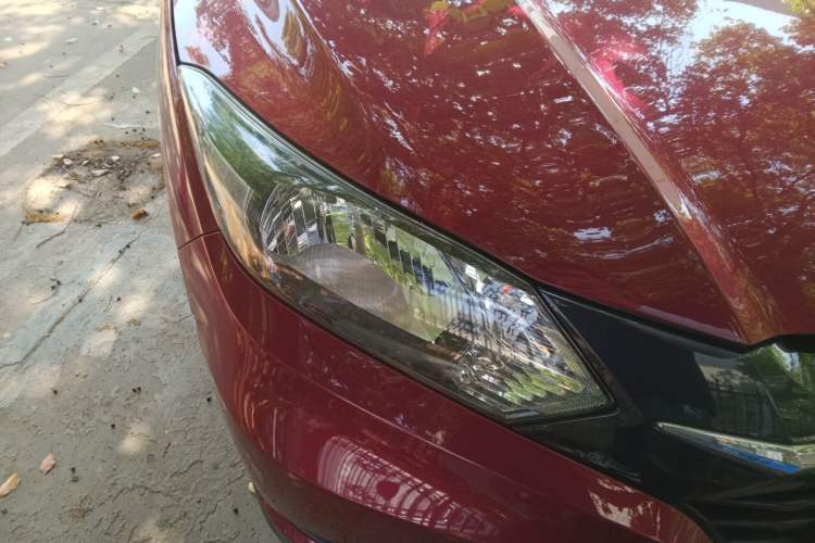 Used Honda Vezel 2015 1.8L CVT 2WD Elite Model Right Front Headlight