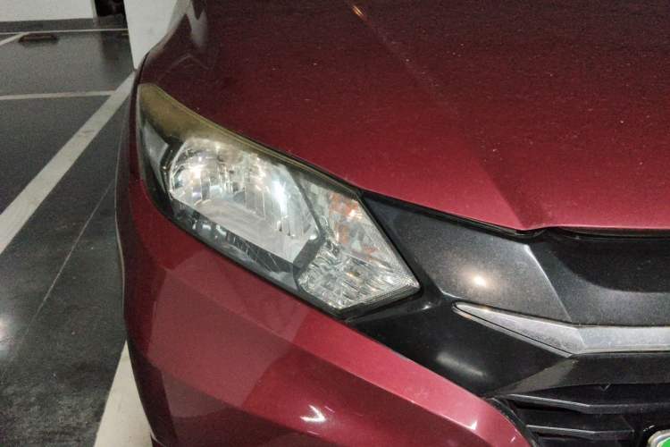 Used Honda Vezel 2015 1.5L CVT two-wheel drive Comfort trim Right Front Headlight