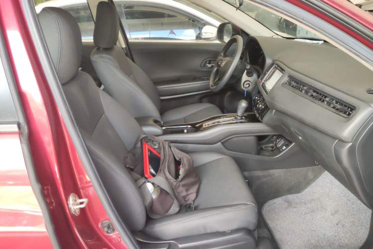 Used Honda Vezel 2015 1.5L CVT two-wheel drive Comfort trim Right Front Seat