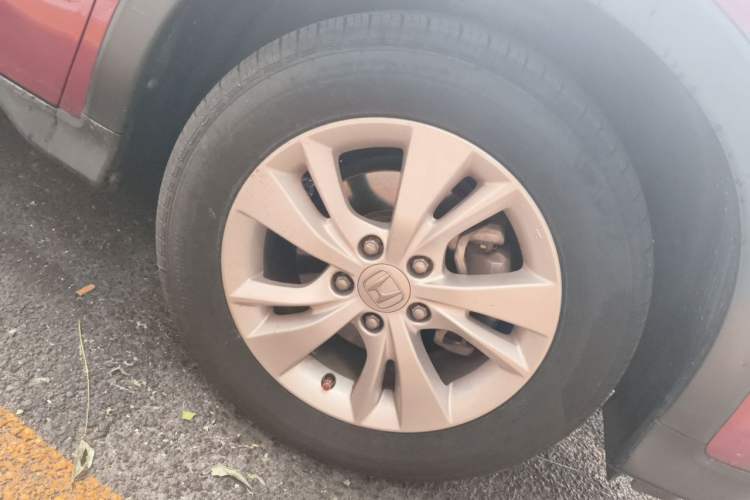 Used Honda Vezel 2015 1.5L CVT two-wheel drive Comfort trim Right Front Wheel Hub