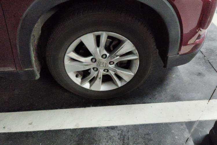 Used Honda Vezel 2015 1.5L CVT two-wheel drive Comfort trim Right Front Wheel Hub