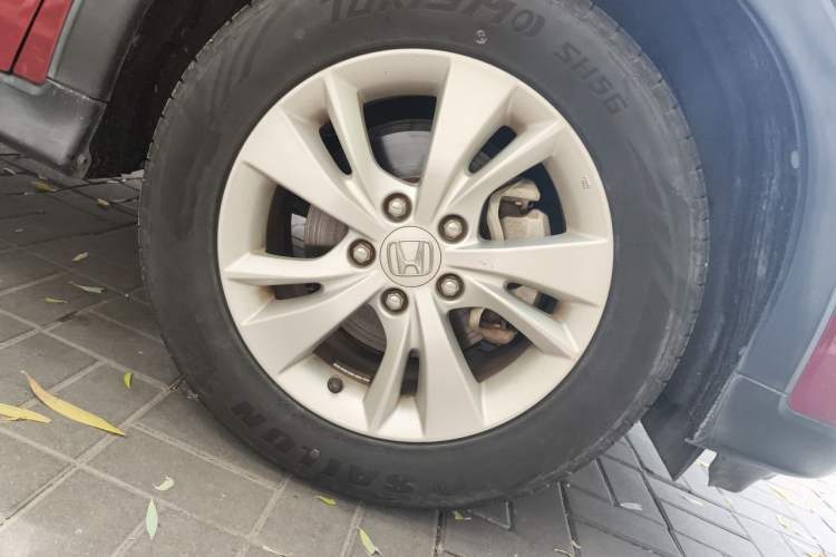 Used Honda Vezel 2015 1.5L CVT two-wheel drive Comfort trim Right Front Wheel Hub