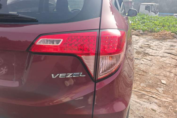 Used Honda Vezel 2015 1.5L CVT two-wheel drive Comfort trim Right Rear Taillight