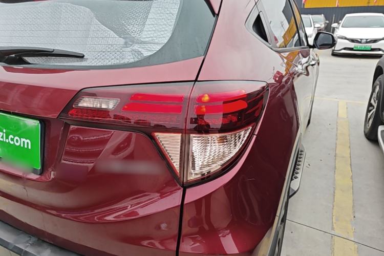 Used Honda Vezel 2015 1.8L CVT 2WD Luxury Model Right Rear Taillight