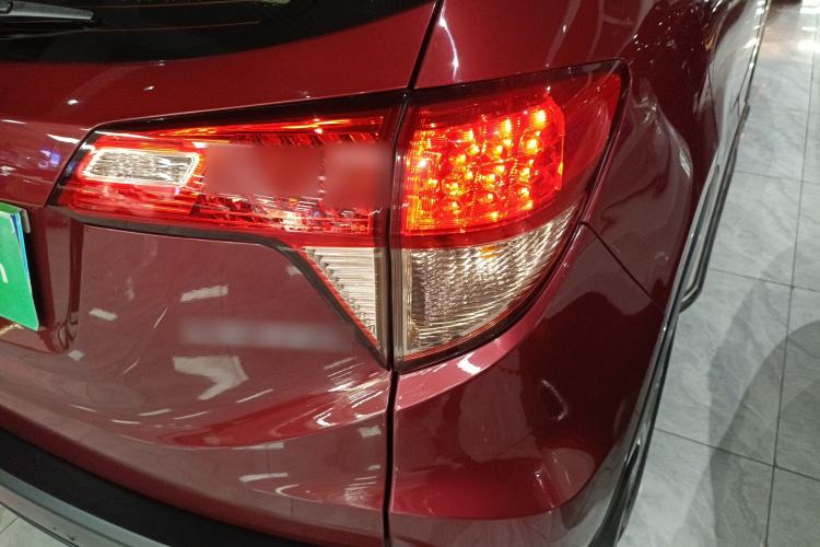 Used Honda Vezel 2015 1.5L CVT two-wheel drive Comfort trim Right Rear Taillight