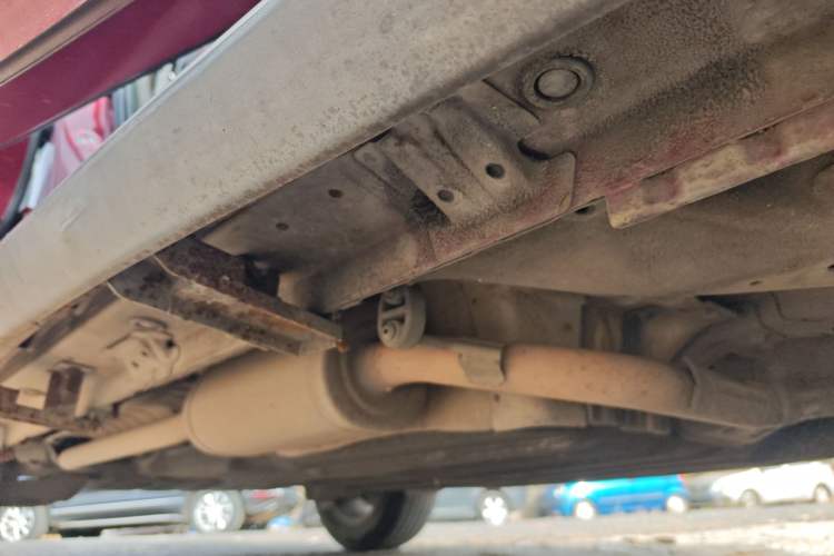 Used Honda Vezel 2015 1.5L CVT two-wheel drive Comfort trim Right Side Sill