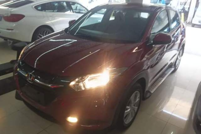 Ojetý Honda Vezel 2015 1.8L CVT 2WD Elite Model