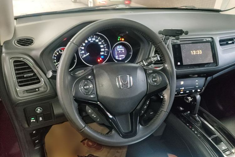 Used Honda Vezel 2015 1.8L CVT 2WD Luxury Model Steering Wheel