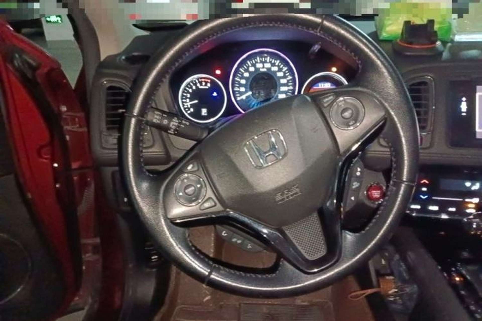 Used Honda Vezel 2015 1.8L CVT 2WD Luxury Model Steering Wheel