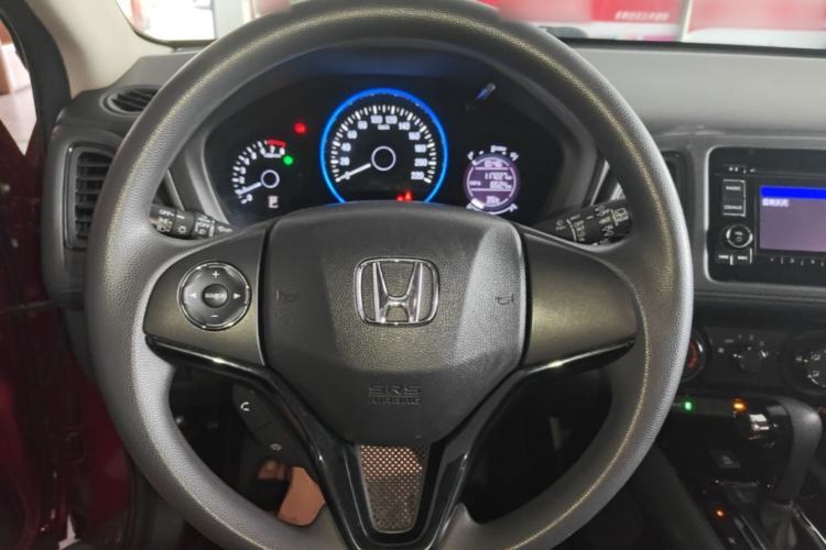 Used Honda Vezel 2015 1.8L CVT 2WD Elite Model Steering Wheel