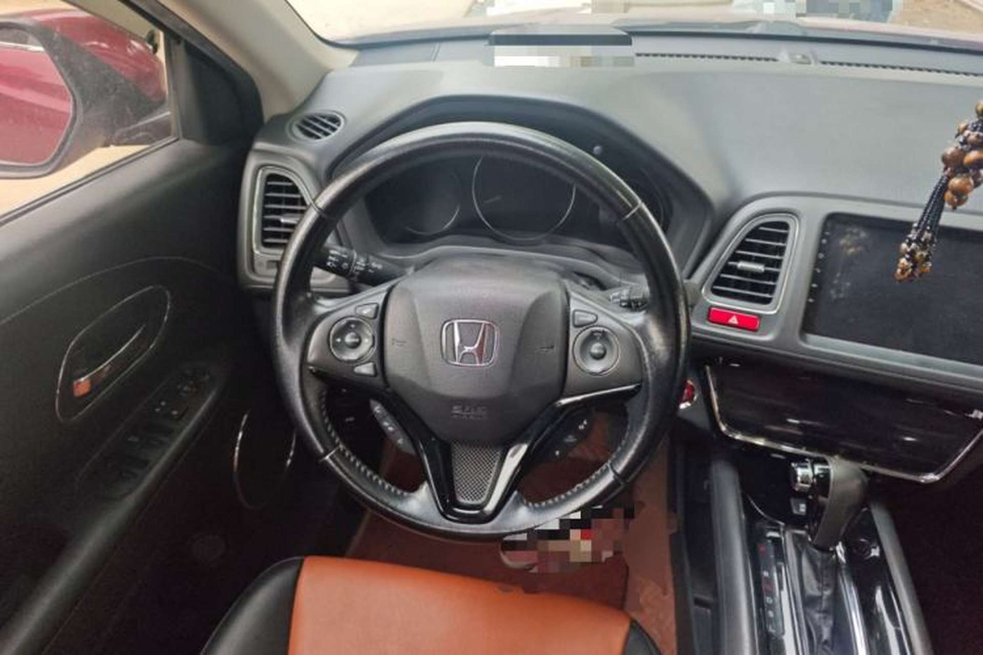 Used Honda Vezel 2015 1.8L CVT 2WD Luxury Model Steering Wheel