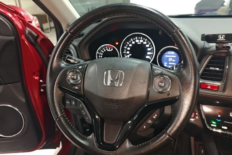 Used Honda Vezel 2015 1.8L CVT 2WD Luxury Model Steering Wheel