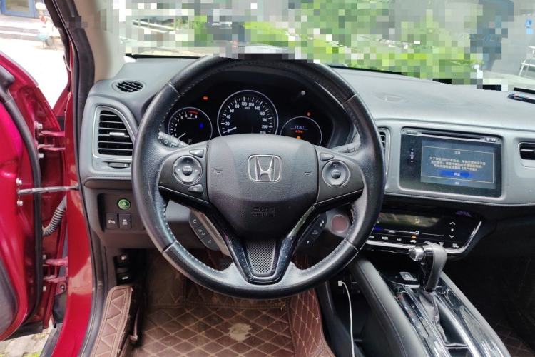 Used Honda Vezel 2015 1.8L CVT 2WD Luxury Model Steering Wheel