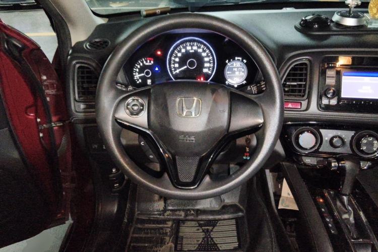Used Honda Vezel 2015 1.5L CVT two-wheel drive Comfort trim Steering Wheel
