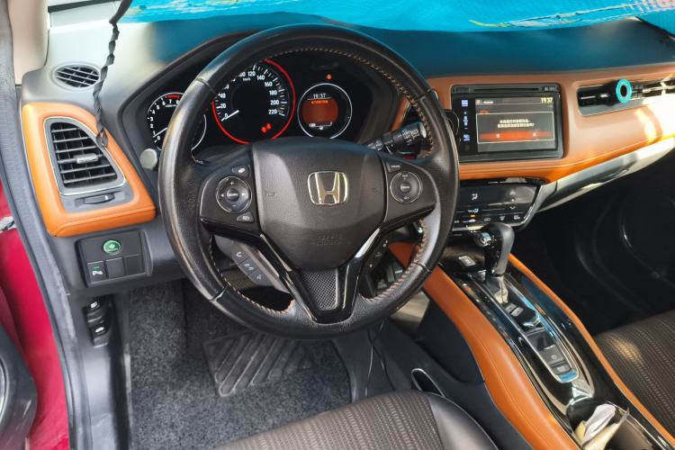 Used Honda Vezel 2015 1.8L CVT 2WD Luxury Model Steering Wheel