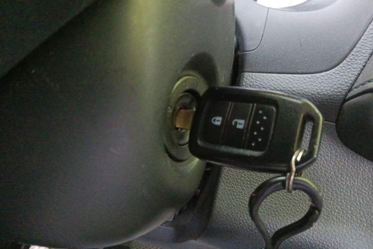 Used Honda Vezel 2015 1.8L CVT 2WD Elite Model Vehicle Key