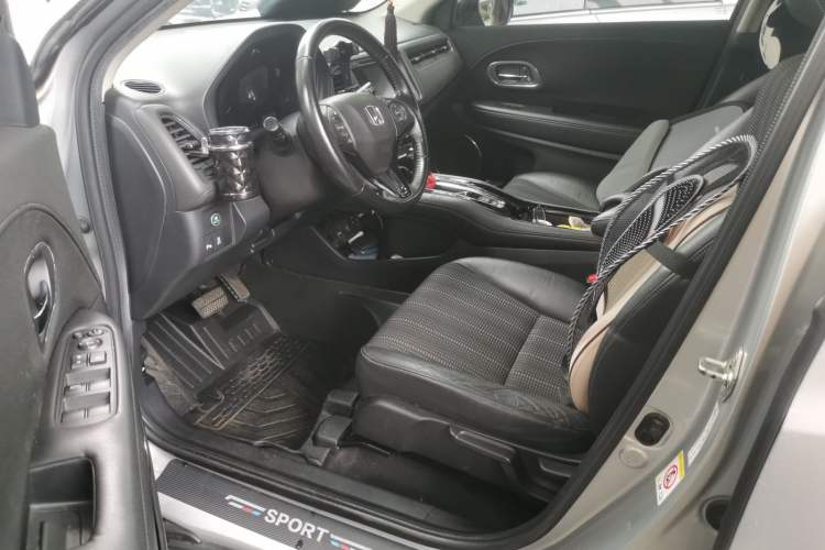 Used Honda Vezel 2015 1.8L CVT 2WD Luxury Model Driver Seat
