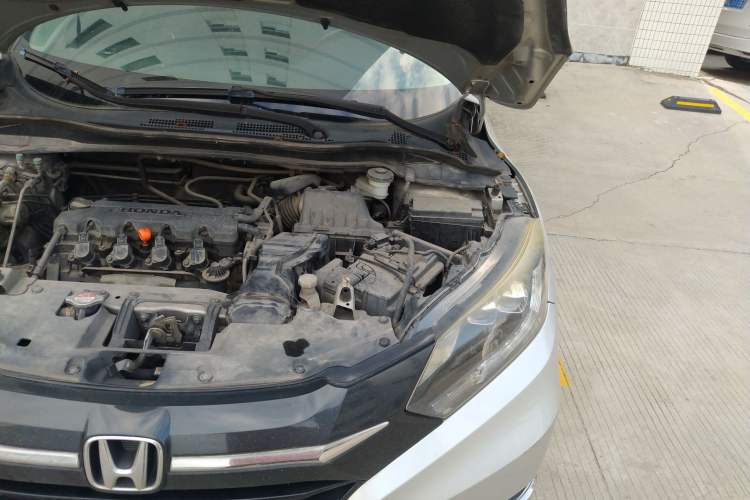 Used Honda Vezel 2015 1.8L CVT 2WD Luxury Model Engine Bay Left