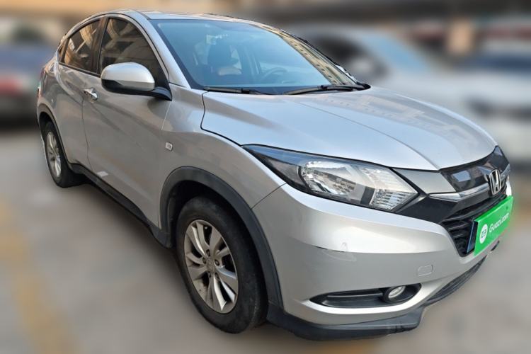 Used Honda Vezel 2015 1.5L CVT two-wheel drive Comfort trim Front Right 45 Deg