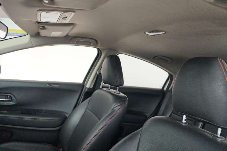 Used Honda Vezel 2015 1.5L CVT two-wheel drive Comfort trim Headliner