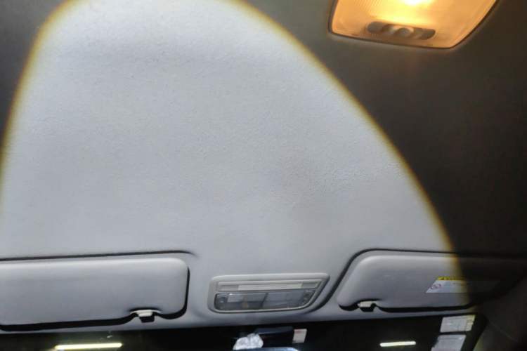 Used Honda Vezel 2015 1.5L CVT two-wheel drive Comfort trim Headliner
