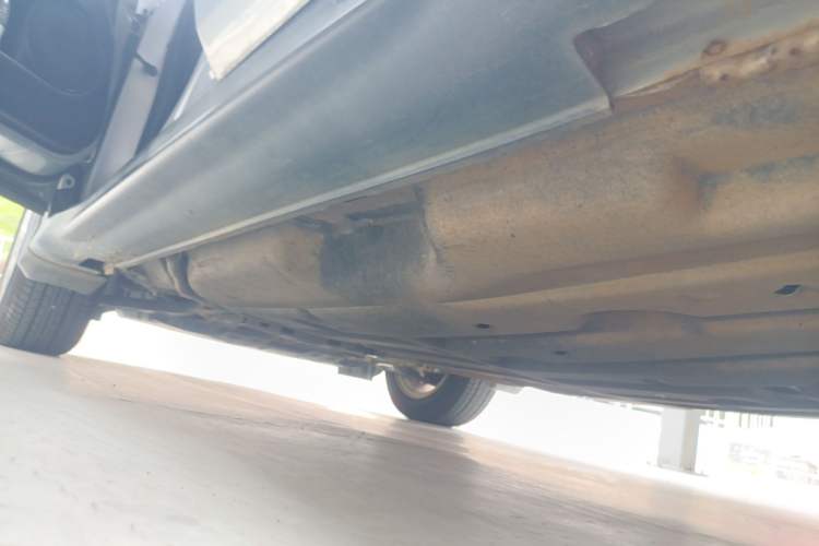 Used Honda Vezel 2015 1.5L CVT two-wheel drive Comfort trim Left Side Sill
