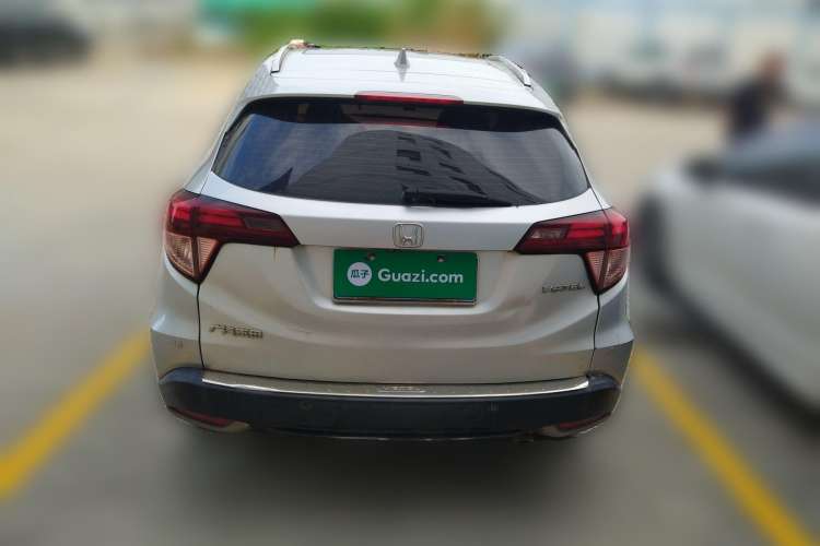 Used Honda Vezel 2015 1.8L CVT 2WD Luxury Model Rear