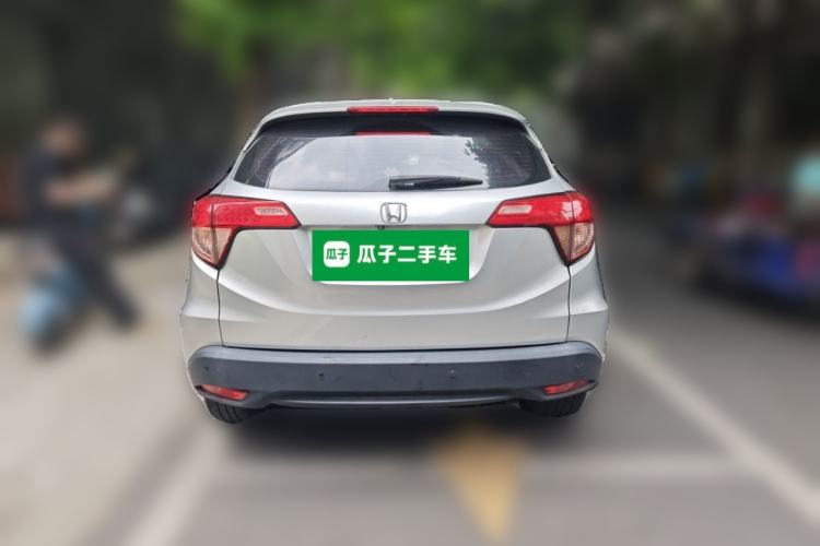 Used Honda Vezel 2015 1.5L CVT two-wheel drive Comfort trim Rear