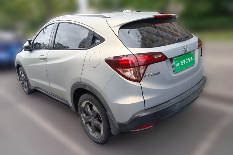 Used Honda Vezel 2015 1.8L CVT 2WD Luxury Model Rear Left 45 Deg