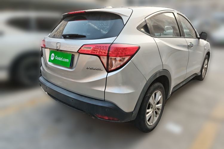 Used Honda Vezel 2015 1.5L CVT two-wheel drive Comfort trim Rear Right 45 Deg